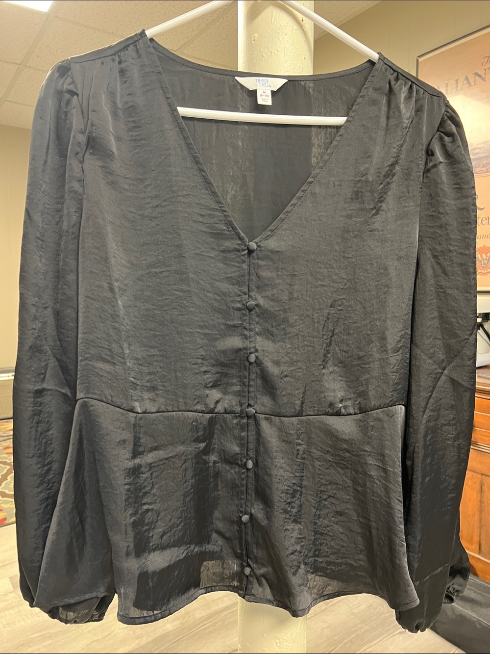Time and Tru Black puff sleeve blouse sz medium